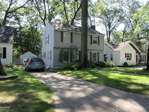 2nd image of 1521 Beardsley Ave