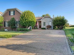 2011 Long Cove Cir, Newburgh, IN 47630