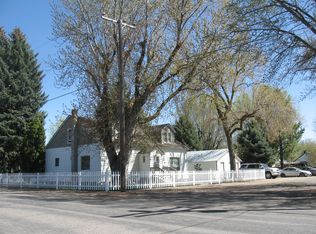 324 N Beverly St, Shoshone, ID 83352