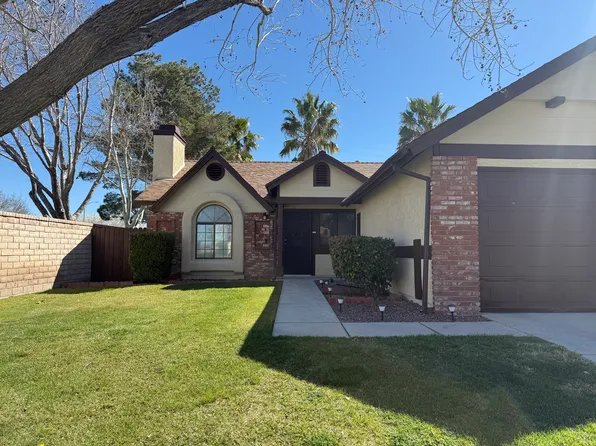 43170 22nd St W, Lancaster, CA 93536