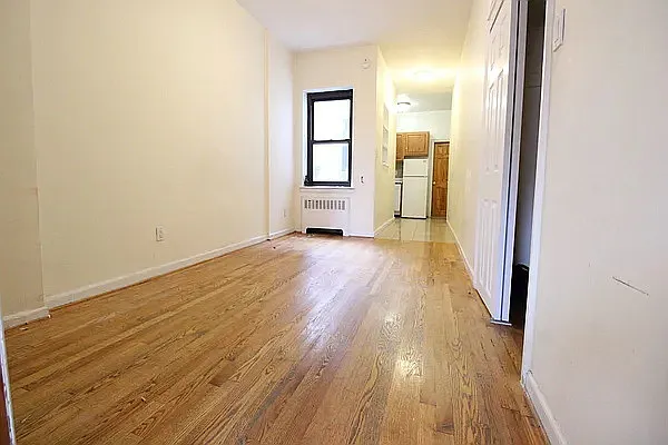 Rented by Luxor Homes & Investment Realty | media 10
