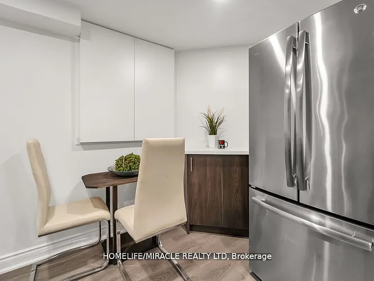 57 Lord Simcoe Dr #BASEMENT — Photo 4