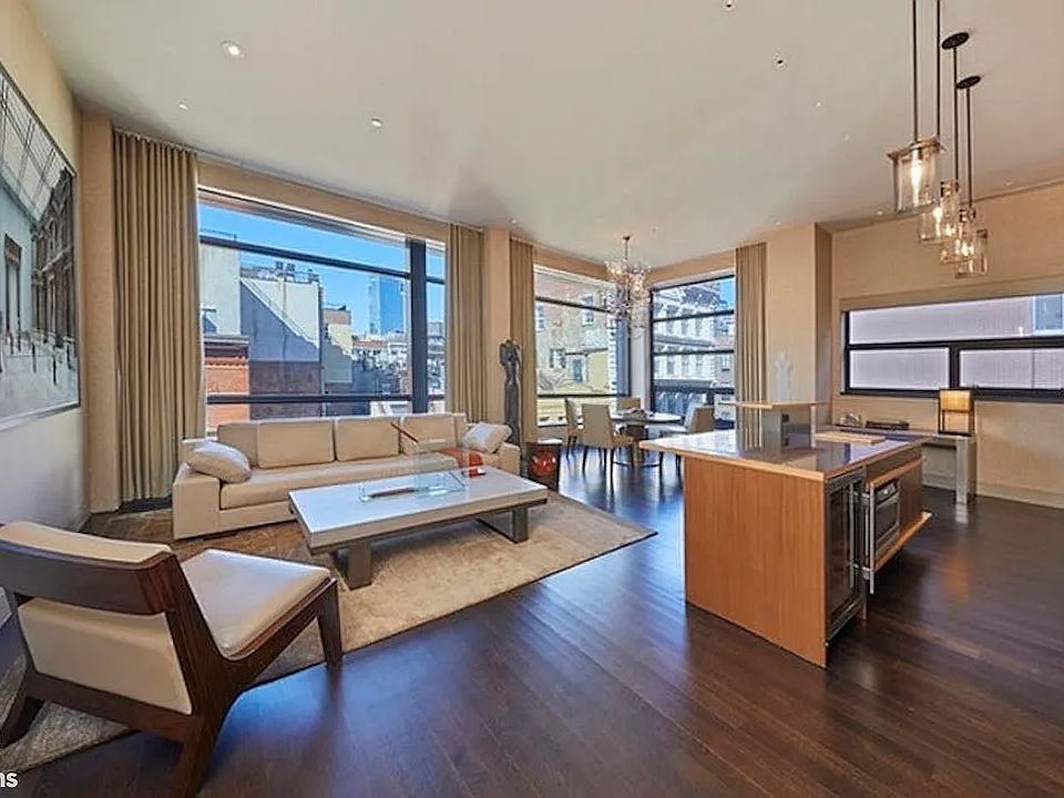 1st image of 40 Mercer St APT 22