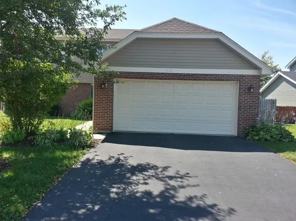 1511 Andover Dr, Aurora, IL 60504
