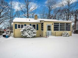 4 Kendall St, Woburn, MA 01801
