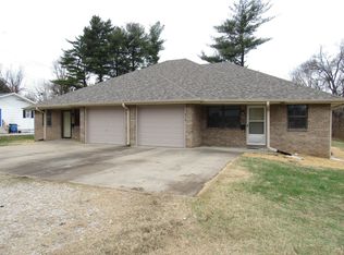 513 N College Ave, Republic, MO 65738