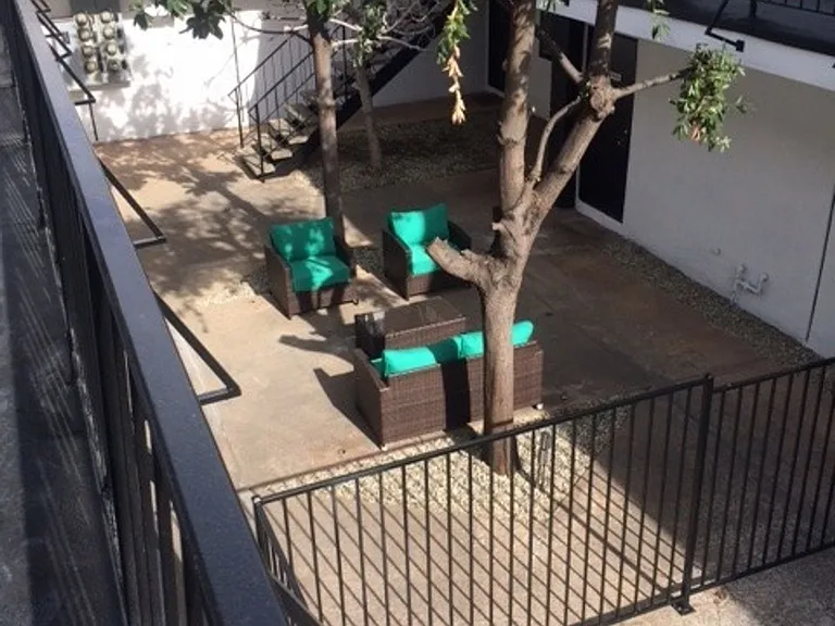 The Nicole Apartments — Photo 5