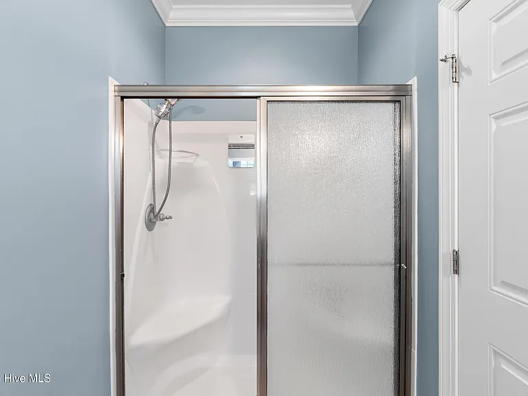103 Arabian Cir — Photo 36