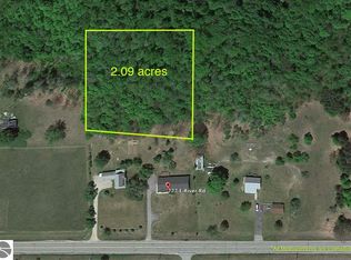 E River Rd, Traverse City, MI 49696