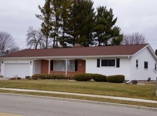 316 E Klubertanz Dr, Sun Prairie, WI 53590