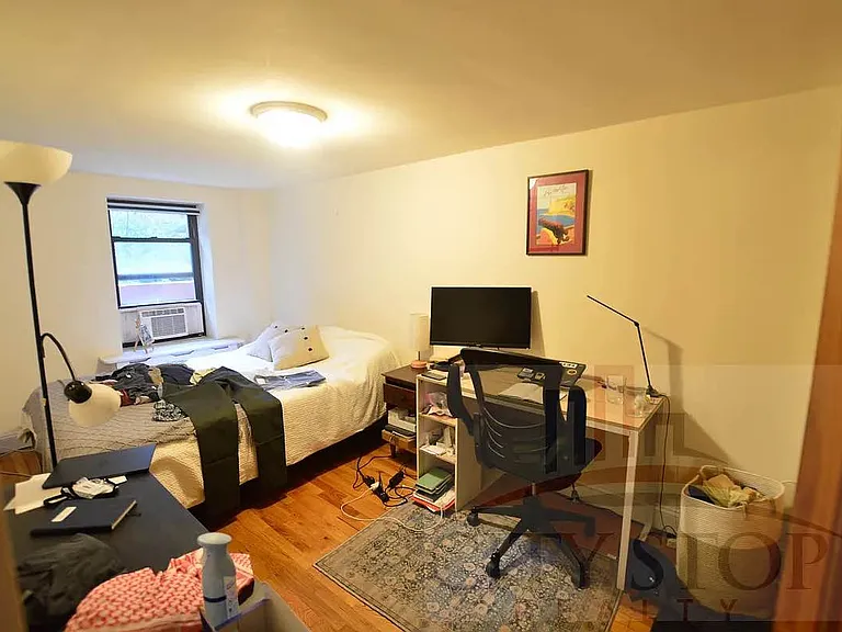 308 W 73rd St #4A — Photo 5