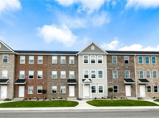 216 S West St, Findlay, OH 45840