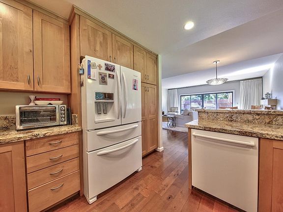 5th image of 23799 Monterey Salinas Hwy APT 6