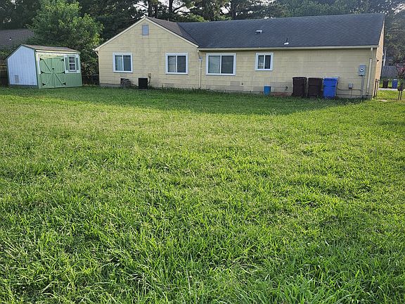 2nd image of 3465 Woodbaugh Dr