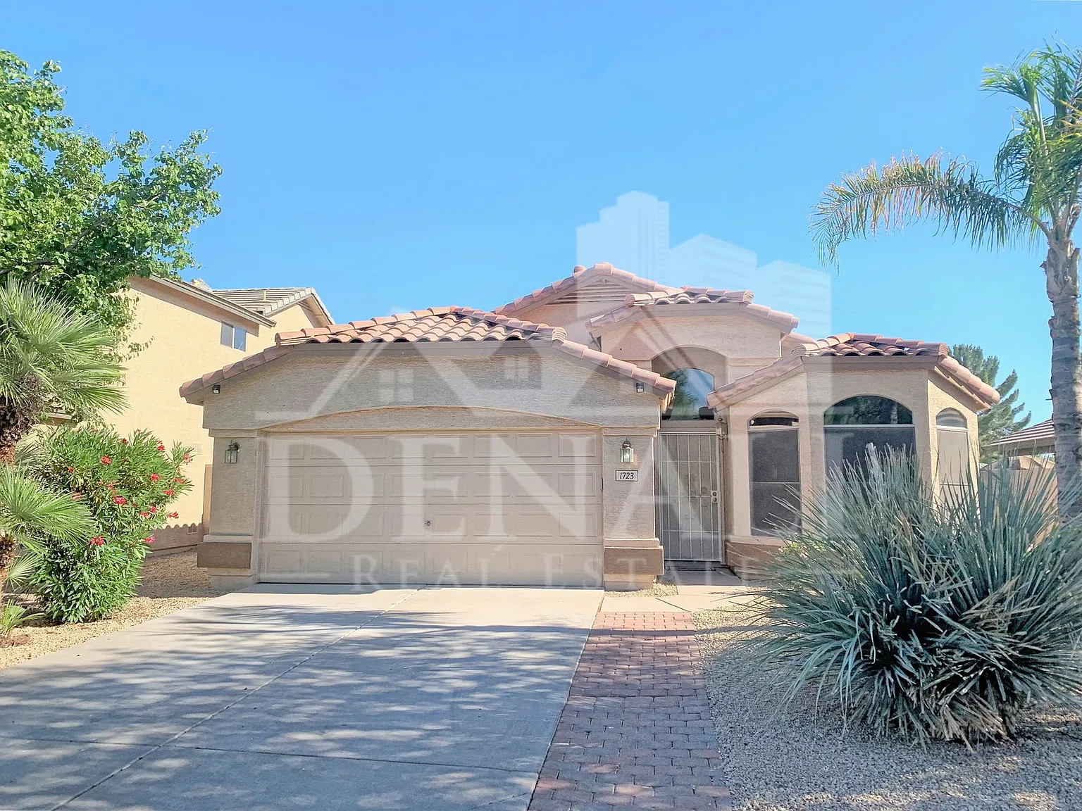 3 bed, 2.0 bath, 1655 sqft, $2,195 — Photo 1