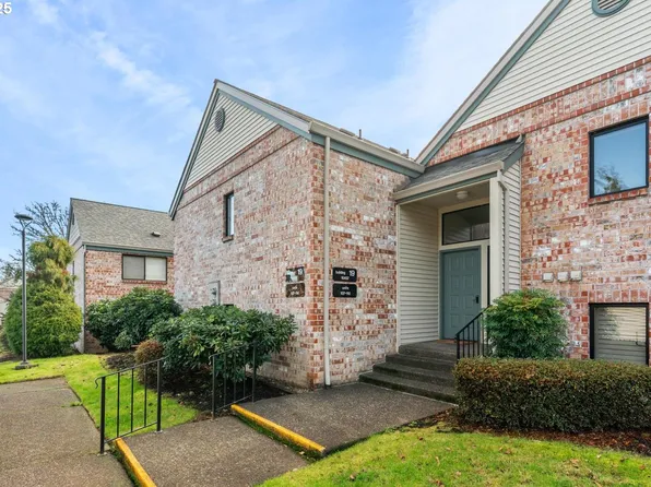 16457 SW 130th Ter APT 110, Tigard, OR 97224