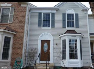 20906 Pioneer Ridge Ter, Ashburn, VA 20147