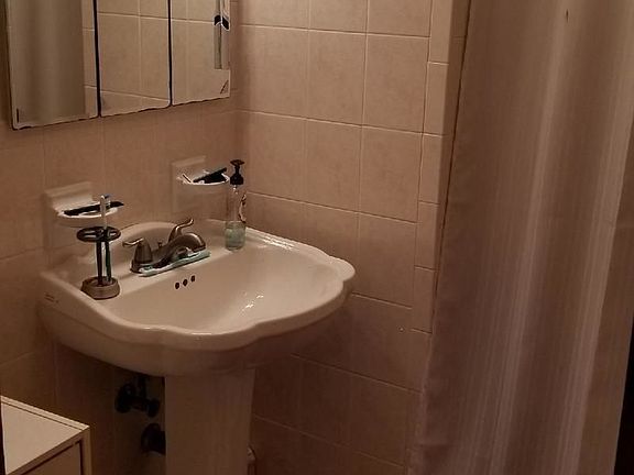 2nd image of 20-14 37th St #1