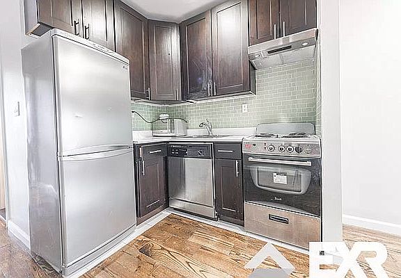 2nd image of 32 Garnet St #2F