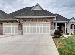 842 E Grafton Dr, Nixa, MO 65714