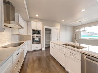 6619 Park St, Pasco, WA 99301
