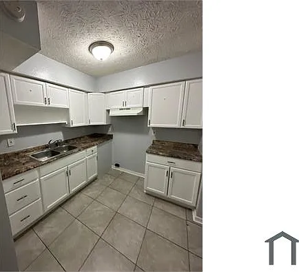 3 bed, 1120 sqft, $1,350 — Photo 2