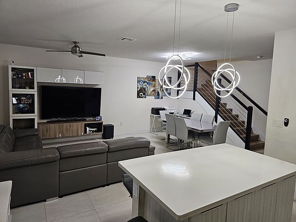 5th image of 7974 NW 105th Ct