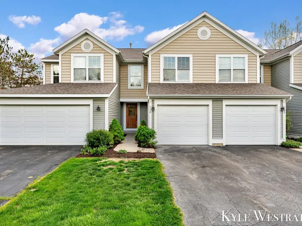 776 Stevens Pointe Dr SE, Byron Center, MI 49315