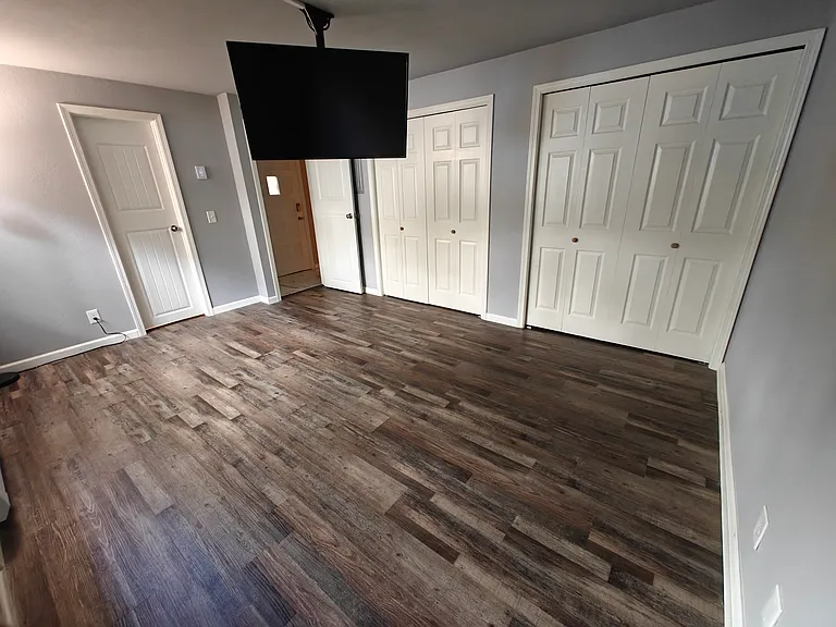 17211 NE 45th St #81 — Photo 17