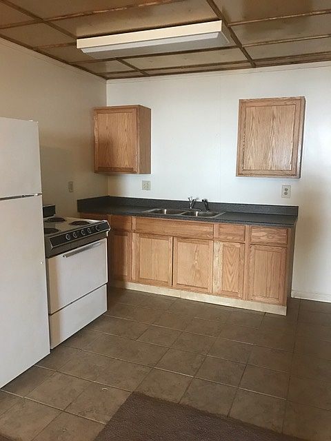 2nd image of 314 Church St APT S114