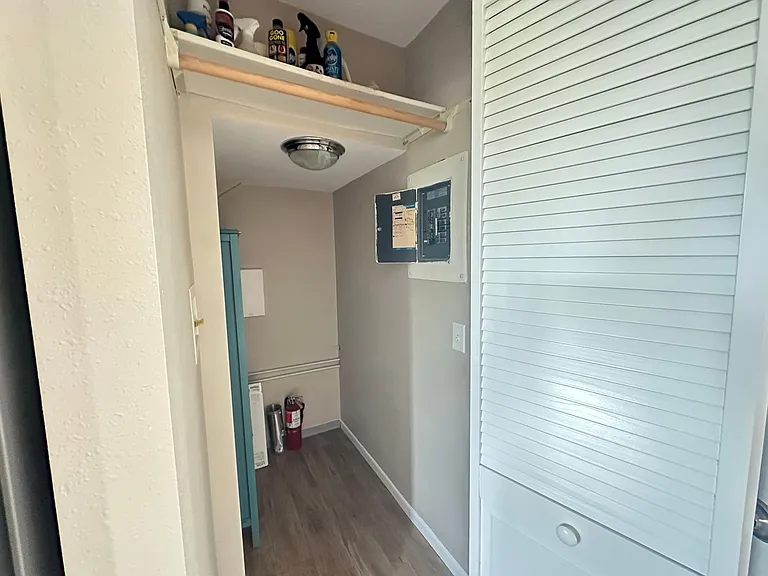 4038 Mayne Ln #13 — Photo 13