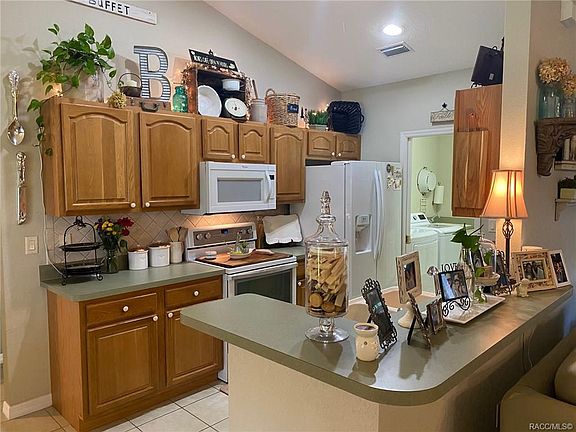 4th image of 7068 N Maltese Dr