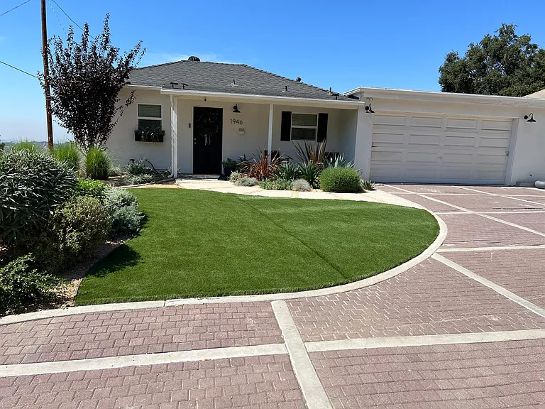 1946 Foothill Blvd #2 — Photo 4