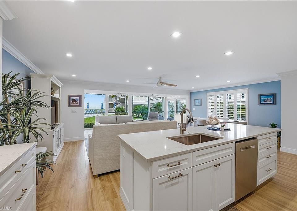 1st image of 2875 Gulf Shore BLVD N #106