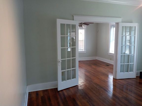 3rd image of 1450 Tutwiler Ave