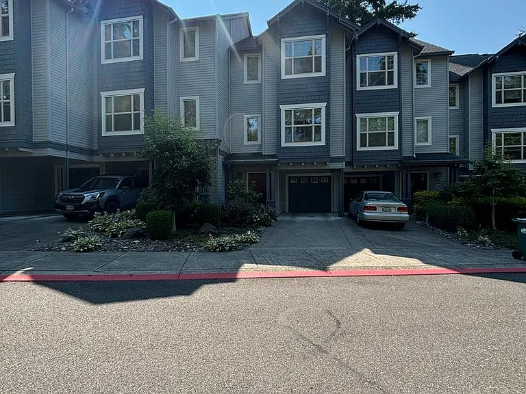 2145 NE 50th Way — Photo 22