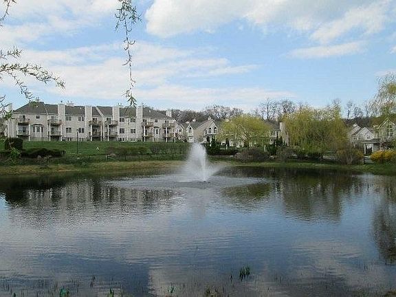 5th image of 3103 Willow Pond Dr #3103