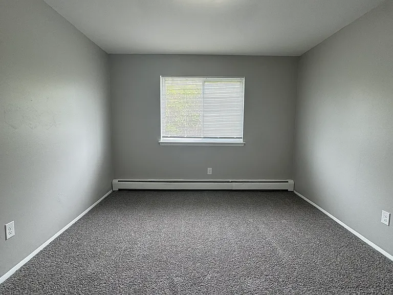 18642 Van Horn Rd — Photo 5