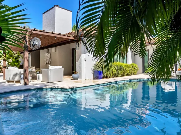 2013 NE 32nd Avenue, Fort Lauderdale, FL 33305