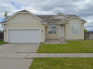 7402 N Joanna Dr, Coeur D Alene, ID 83815