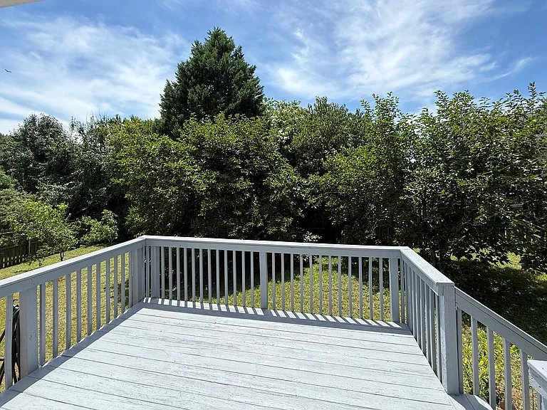 5509 Glencree Ct — Photo 18