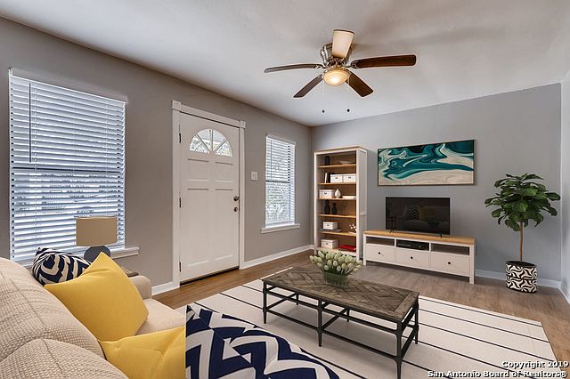 1st image of 1614 Thorain Blvd