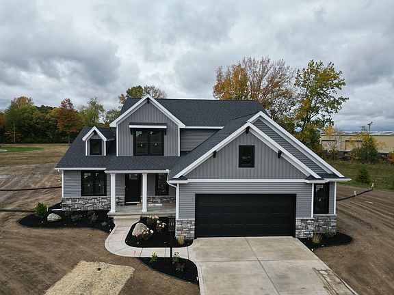 4th image of 58523 Woodfield Ct
