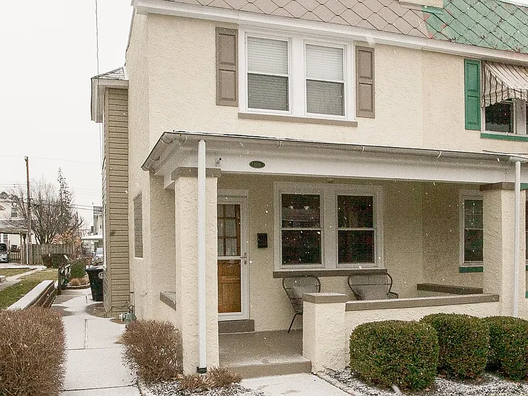 409 W 11th Ave — Photo 19