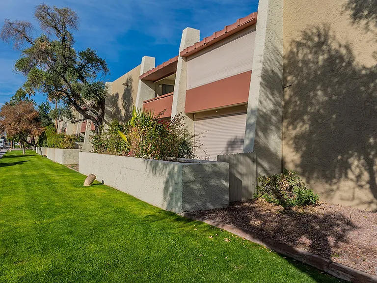 7625 E Camelback Rd #152B — Photo 28