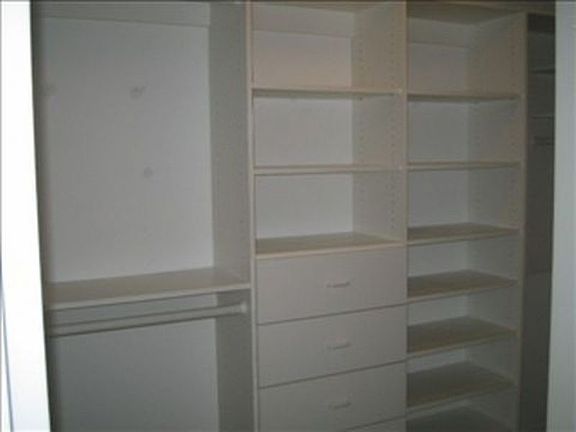 3rd image of 1225 194th St E