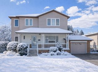 2510 Donnavale Dr, Mississauga, ON L5A 2N1