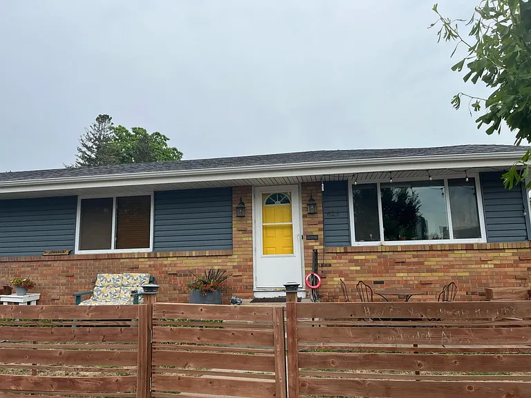 623 Spring St NE — Photo 13