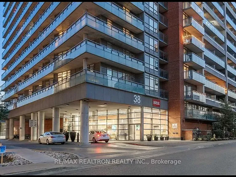38 Joe Shuster Way #2010 — Photo 2