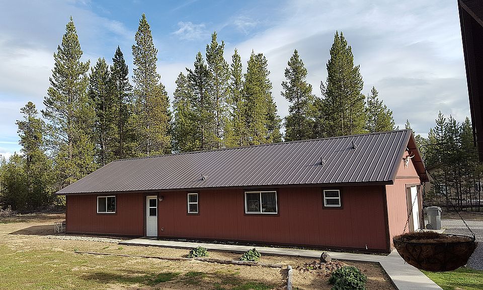 MIL, garage & entertainment